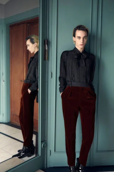 Look 33